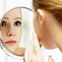 علت ورم صورت چیست و چه خطراتی شما را تهدید می کنند؟