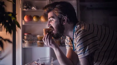 مصرف تنقلات در نیمه‌شب و تاثیرات آن بر سلامتی
