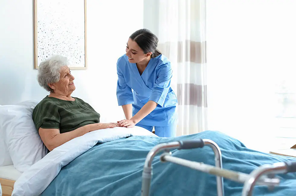  چرا دوره دستیار پزشک در ایرانیان ملل انتخاب اول است؟