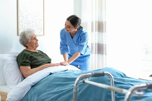 چرا دوره دستیار پزشک در ایرانیان ملل انتخاب اول است؟